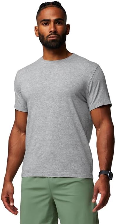 Fabletics Men's The 24-7 Tee, Hybrid365 Fabric, Breathable, Sweat Wicking, Anti-Stink, 4-Way Stretch, Lightweight - Classic