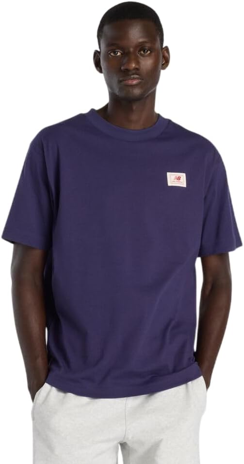 New Balance Men's Graphic T-Shirt - Boysenberry \/ Woven Label