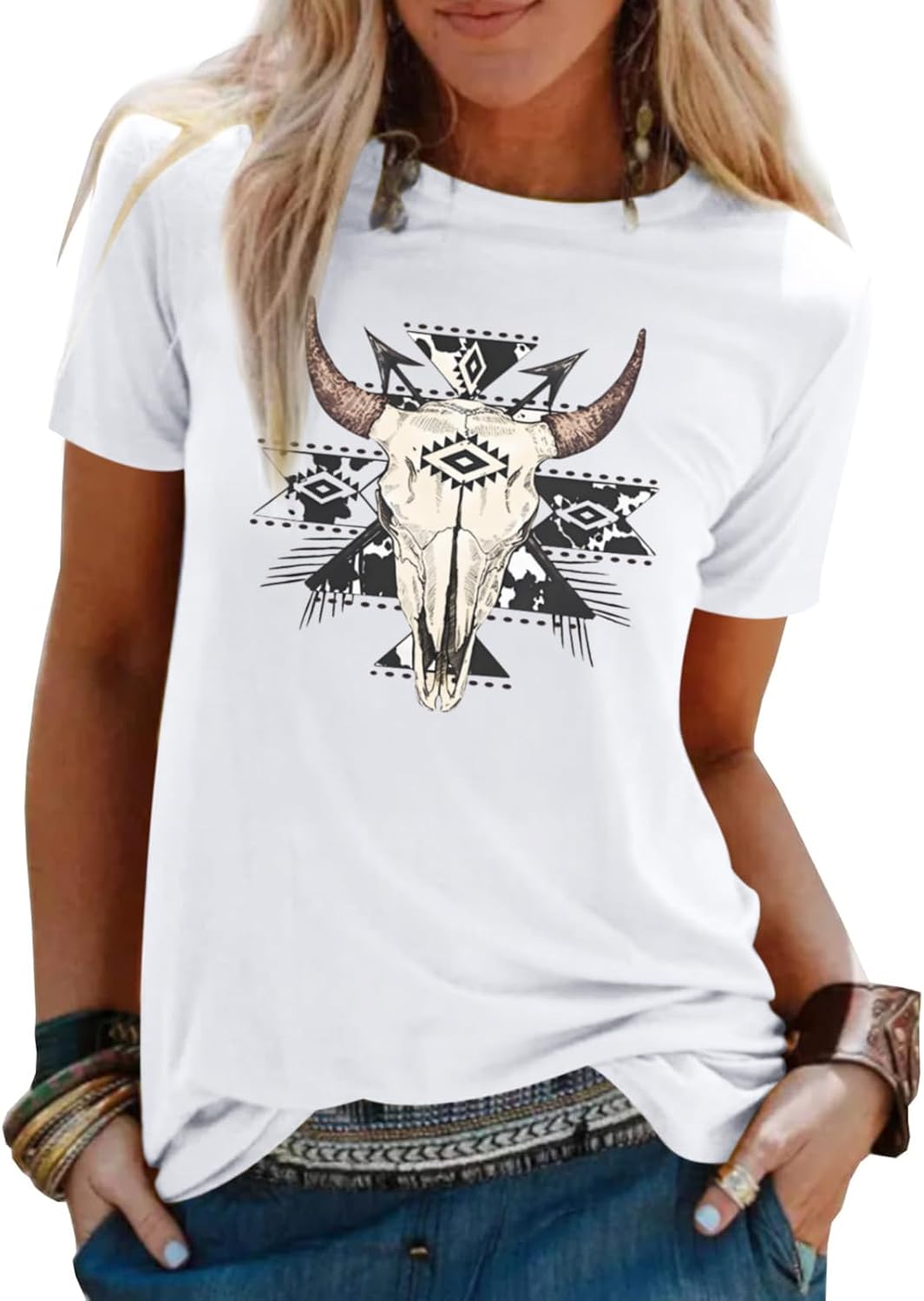 Boho Cow Skull Shirt Women Cowgirl Tshirt Vintage Western Rodeo Graphic Cuntry Concert Tee Bull Skull Casual Tops - White