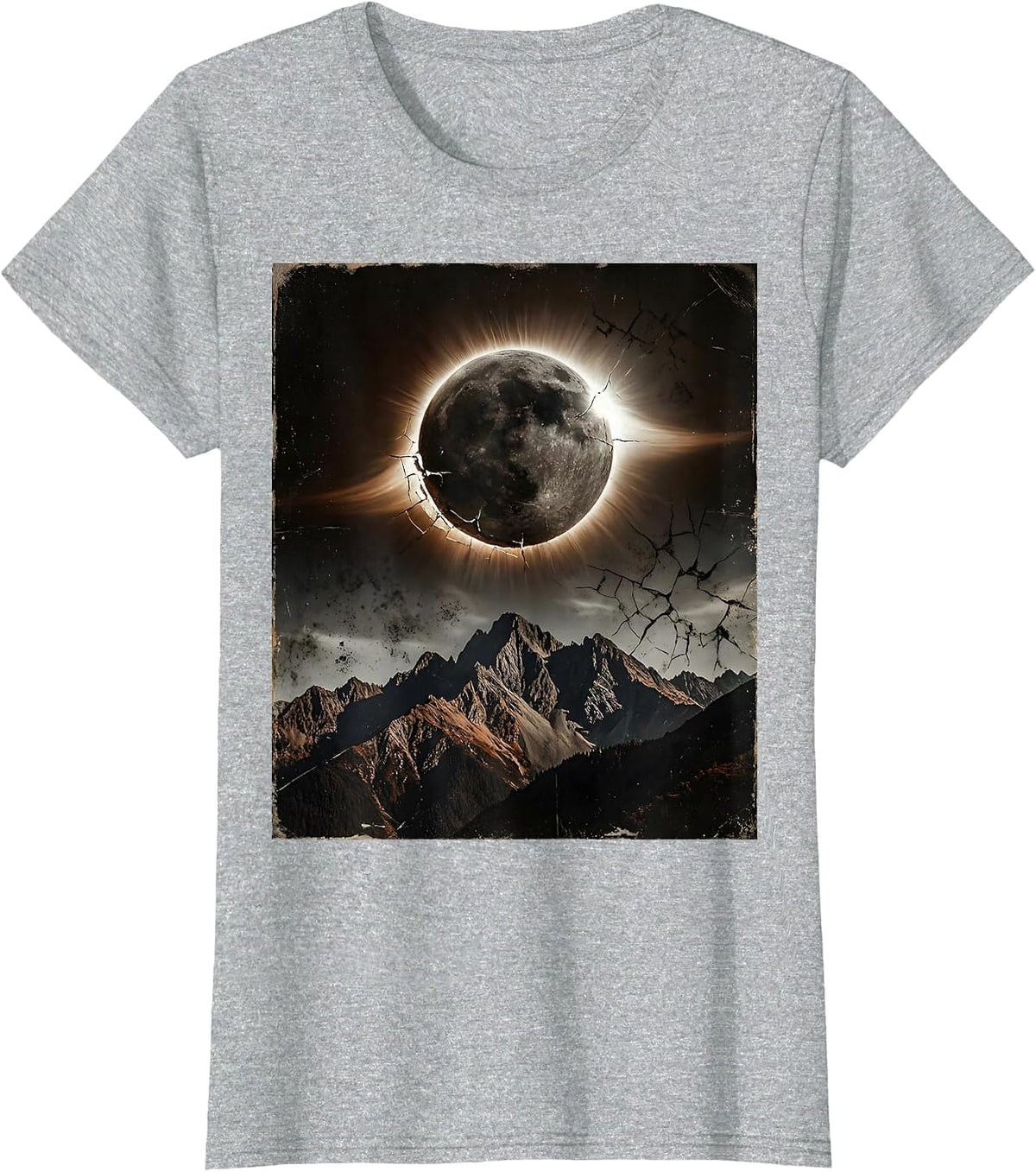 Solar Eclipse Over Mountain Peaks Illustration T-Shirt - Heather Grey